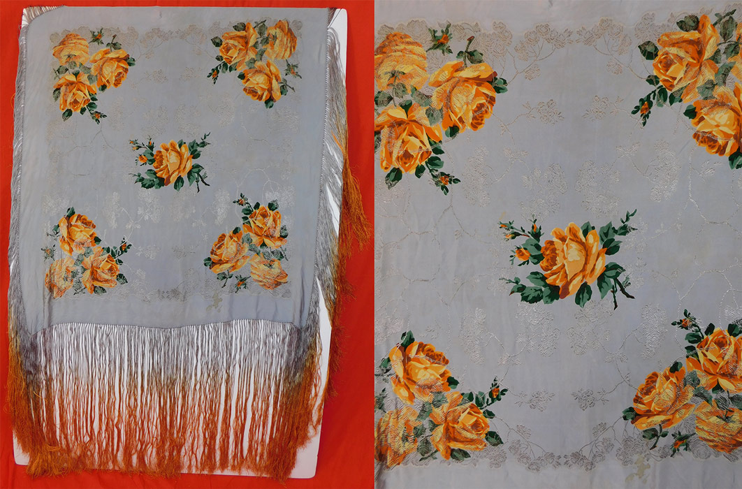 Vintage Art Deco Blue Silk Silver Lame Yellow Roses Ombre Fringe Flapper Piano Shawl
It is made of a luxurious grayish blue slate color silk lame fabric with a woven silver metallic thread floral vine leaf design and 5 large yellow rose flower bouquet print in each corner and center. 