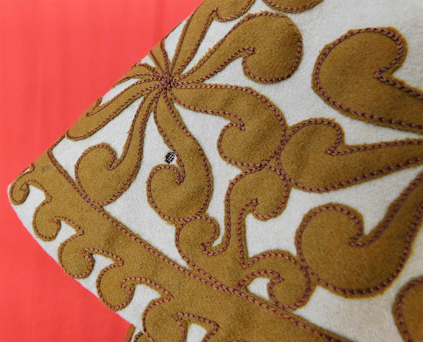 Victorian Brown Beige Wool Pinwheel Applique Silk Bow Trim Winter Cloak Cape
It is in good condition, with only a couple of tiny moth nip holes and the inside silk lining has frayed splits shattering along the bottom (see close-ups). This is truly a rare and wonderful piece of antique Victoriana wearable art.