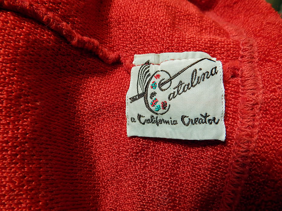 Vintage Catalina Red Rayon Knit Two Piece Pinup Bikini Bathing Suit Swimsuit
There is a "Catalina a California Creator" label and size 36 tag sewn inside. 