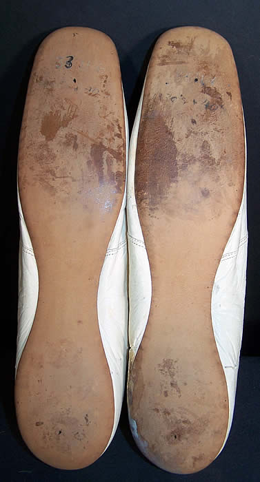 Victorian White Kid Leather Straight Sole Wedding Shoes Close up