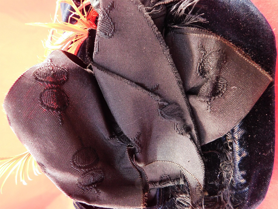 Victorian 1870s Black Velvet Red Feather Ribbon Trim Small Pork Pie Toque Traveling Hat
