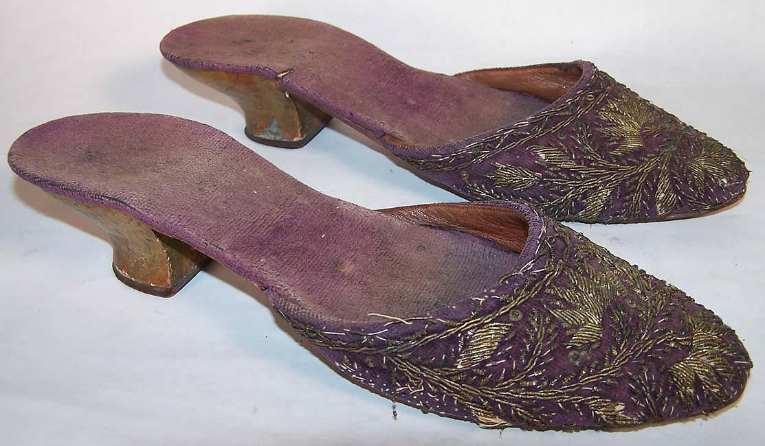 Ottoman Egyptian Purple Velvet Gold Mules Slipper Shoes side View.