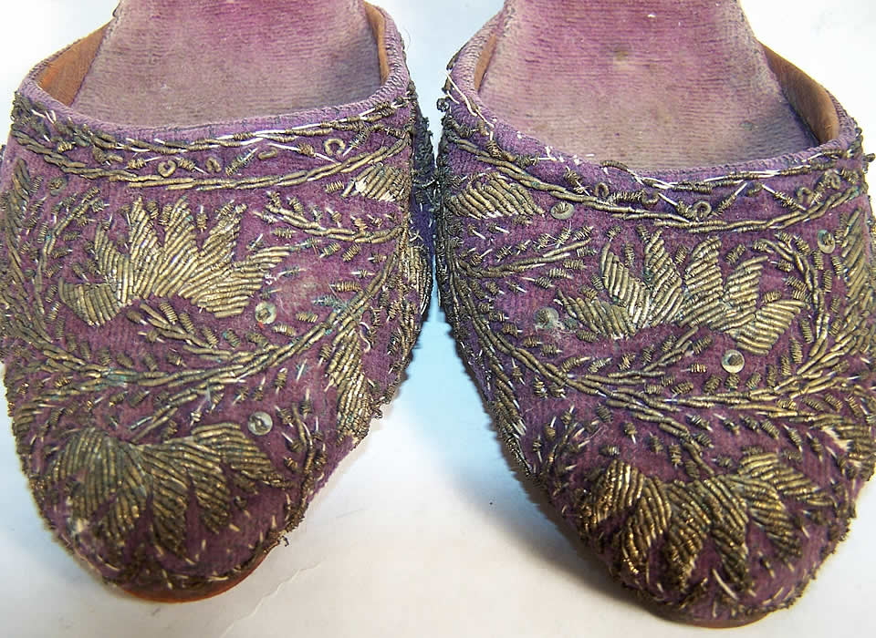 Ottoman Egyptian Purple Velvet Gold Mules Slipper Shoes  Close up.