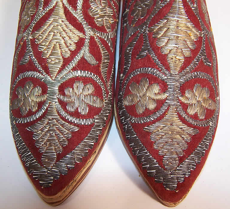 Vintage Morocco Ladies Mules Cherbil Metal Embroidery Velvet Slipper Shoes Close up.