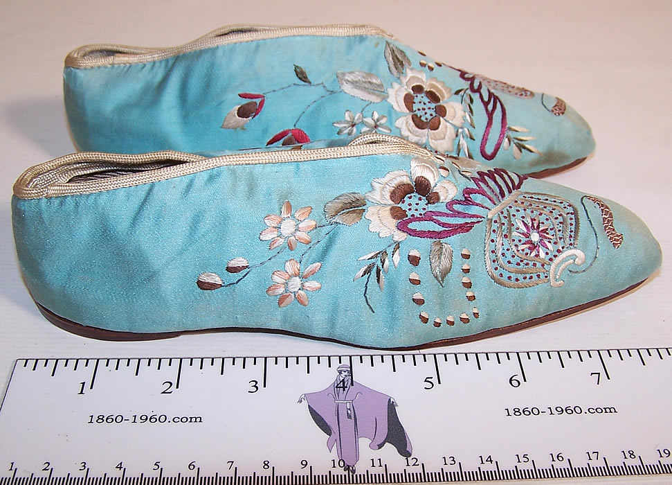 Victorian Turquoise Blue Silk Embroidered Chinese Slipper Shoes