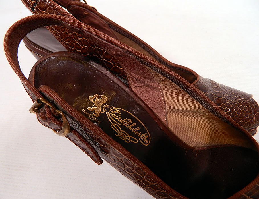 Vintage Laird Schober & Co Brown Leather Alligator Slingback Platform Shoes 
There is a gold embossed stamped label from "Laird Schober & Co." on the insoles. 