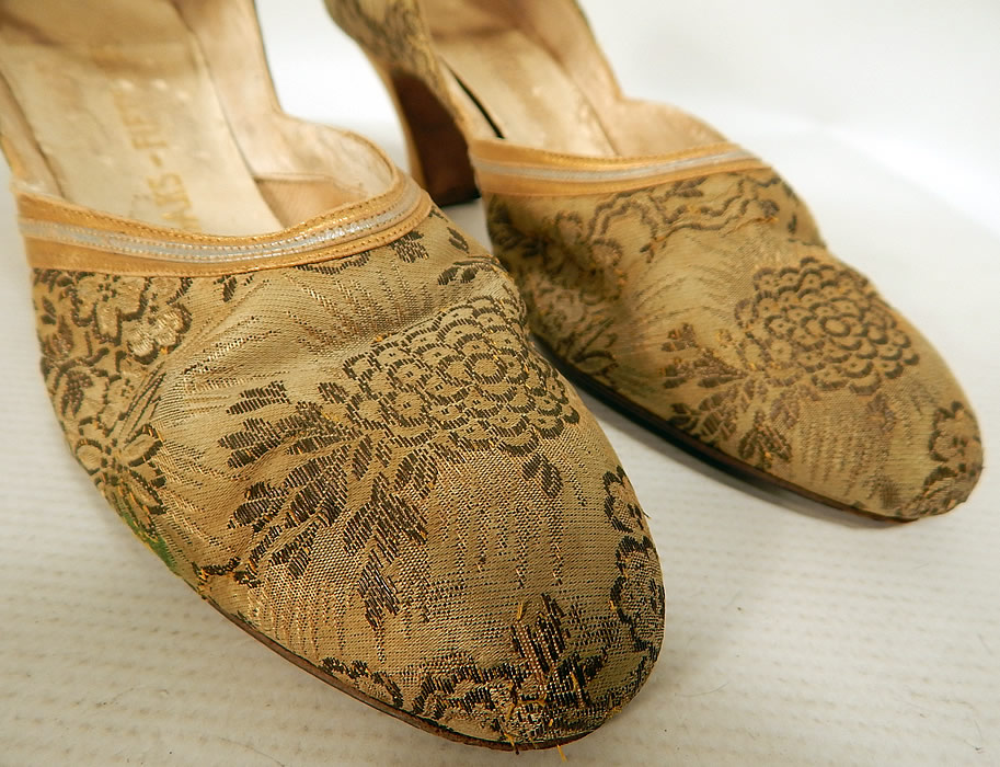 Vintage Saks Fifth Avenue Art Deco Gold Silver Leather Lame Lame Brocade Flapper Shoes