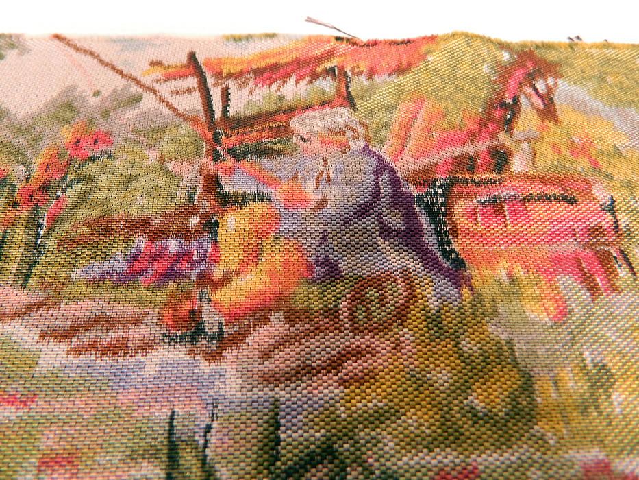 Victorian 18th Century Style French Figural Silk Damask Weave Ribbon Unused Purse Fabric
This would be great for design, study, pattern or created into something new and is truly an amazing, rare piece of antique Victoriana textile art! 