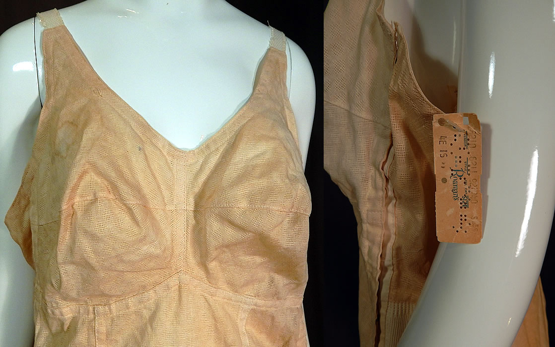 Unworn Vintage Roaman's Plus Size 40 Corselet Girdle Garters NWT
This corselet foundation garment has both bra and girdle elements, with elastic straps and side panels, cone shape bullet bra cups, four attached stocking garter straps and inside side hook closures. 