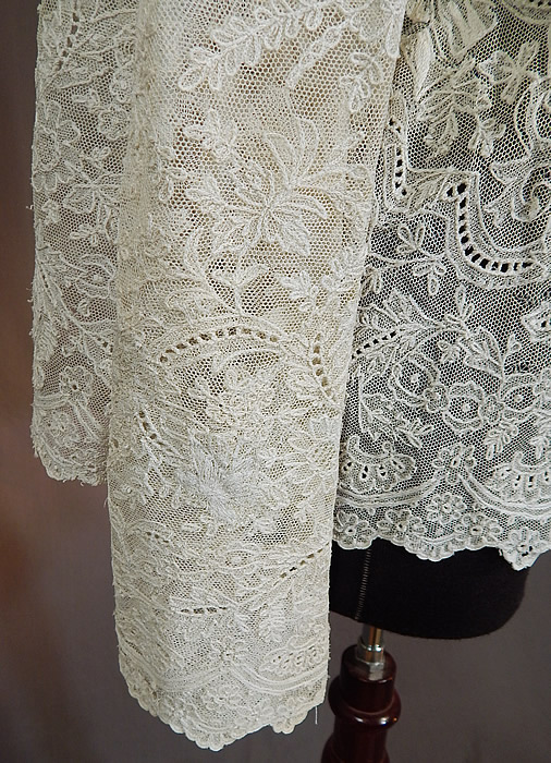 Vintage Antique White Net Cutwork Tambour Embroidery Lace Collar Coat Jacket
The jacket measures 26 inches long, with a 40 inch bust, 40 inch waist, 17 inch back and 25 inch long sleeves. 