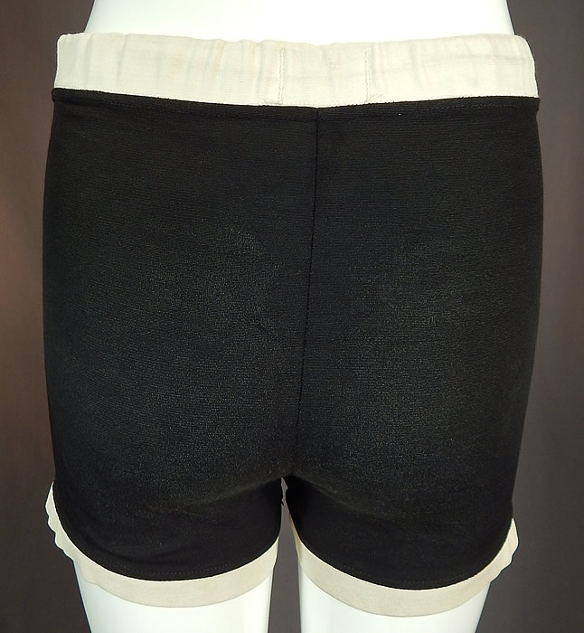 Vintage Catalina Surfers California Sportswear Mens Black White Swim Trunks ShortsIt is in good condition, with only some faint small staining along the white trim edging the legs. This is truly a wonderful piece of mens sportswear swimwear retro wearable art!