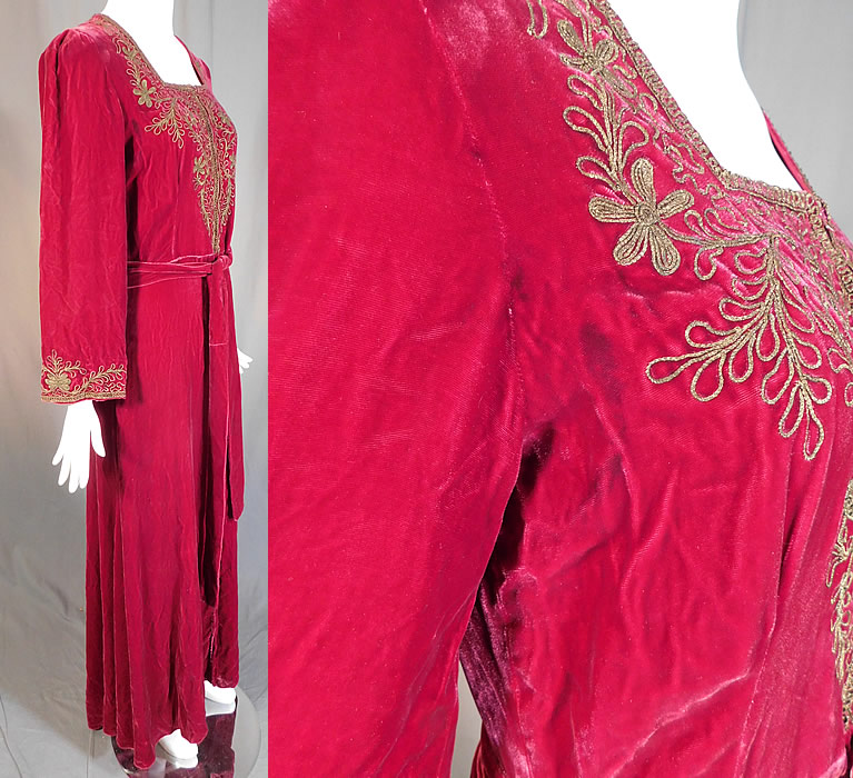 Vintage Bonwit Teller NY Burgundy Red Velvet Gold Soutache Trim Gown Dress
The dress measures 60 inches long in the front, 70 inches long in the back, with a 38 inch bust, 28 inch waist, 56 inch hips, 23 inch long sleeves and a 14 inch back. 