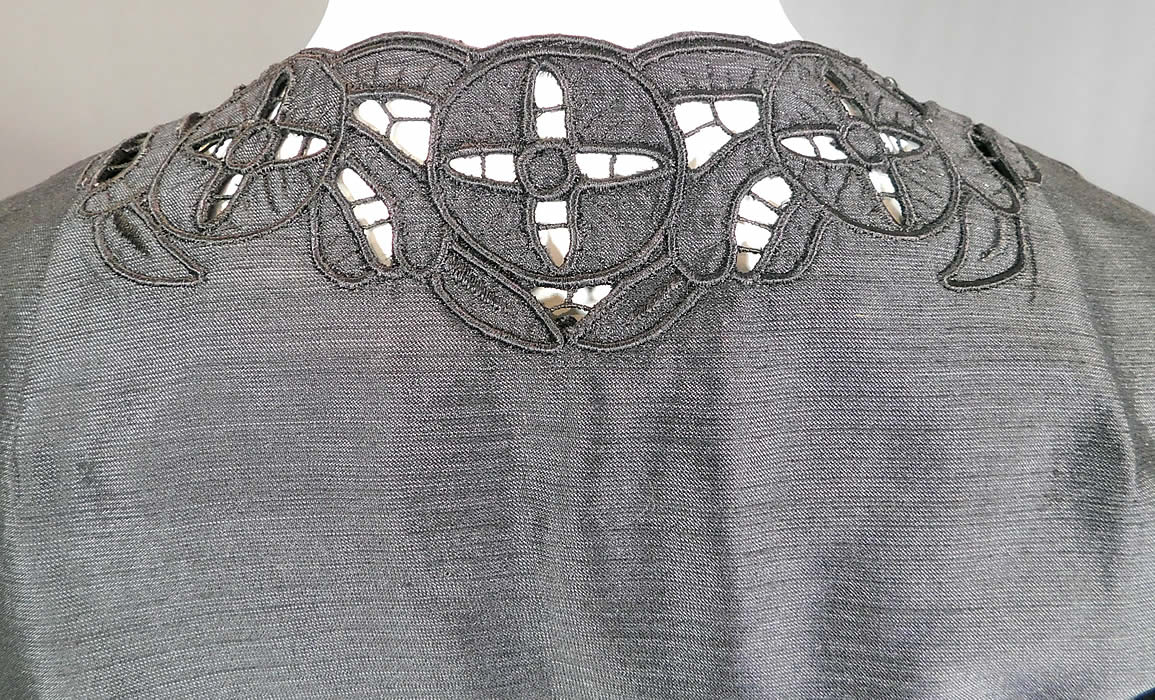 Vintage Diane Imports Hong Kong Black Silk Lace Cutwork Cocktail Dress & Coat
There is a matching long mid length full coat jacket with open front, no closure, 3/4 length sheer cutwork sleeves and is fully lined. 