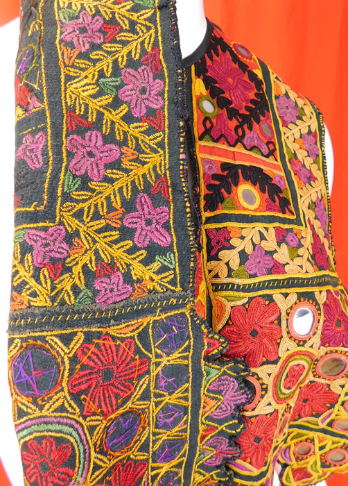 Vintage Indian Gujarati Kutch Work Ethnic Embroidered Mirror Boho Bib Top
This is truly a wonderful piece of Indian Pakistani folk culture colorful boho wearable art! 