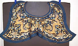 Chinese Dragon Gold Embroidered Piling Court Collar