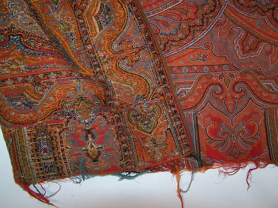 Victorian Antique Large Banquet Size Jacquard Hand Loom Wool Paisley Shawl 132" close up shows the back