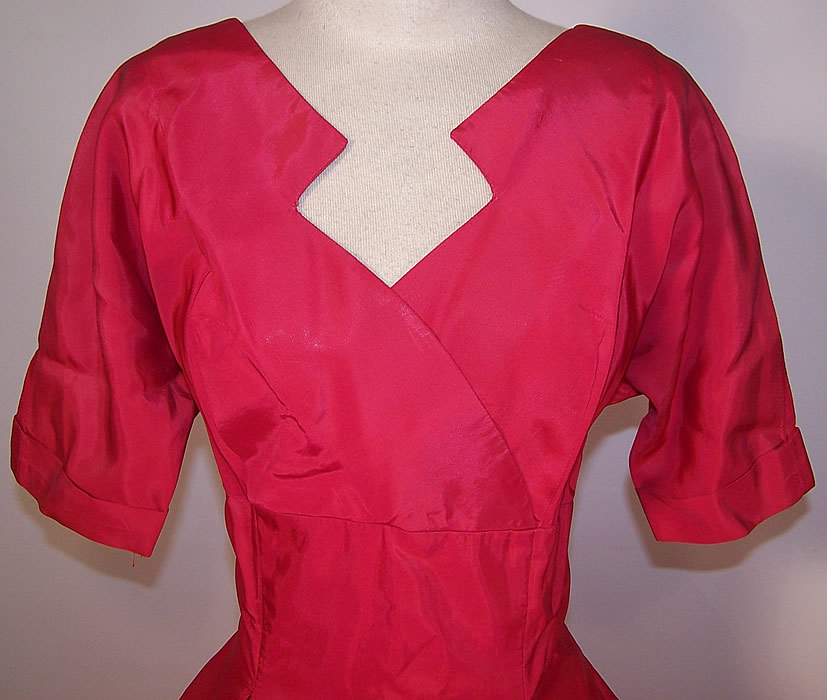 Vintage Fuchsia Pink Silk Taffeta Circle Skirt A-Line Party Dress close up