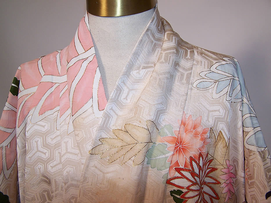 Vintage Japanese Geisha Silk Screen Pastel Floral Shibori Leaf Kimono