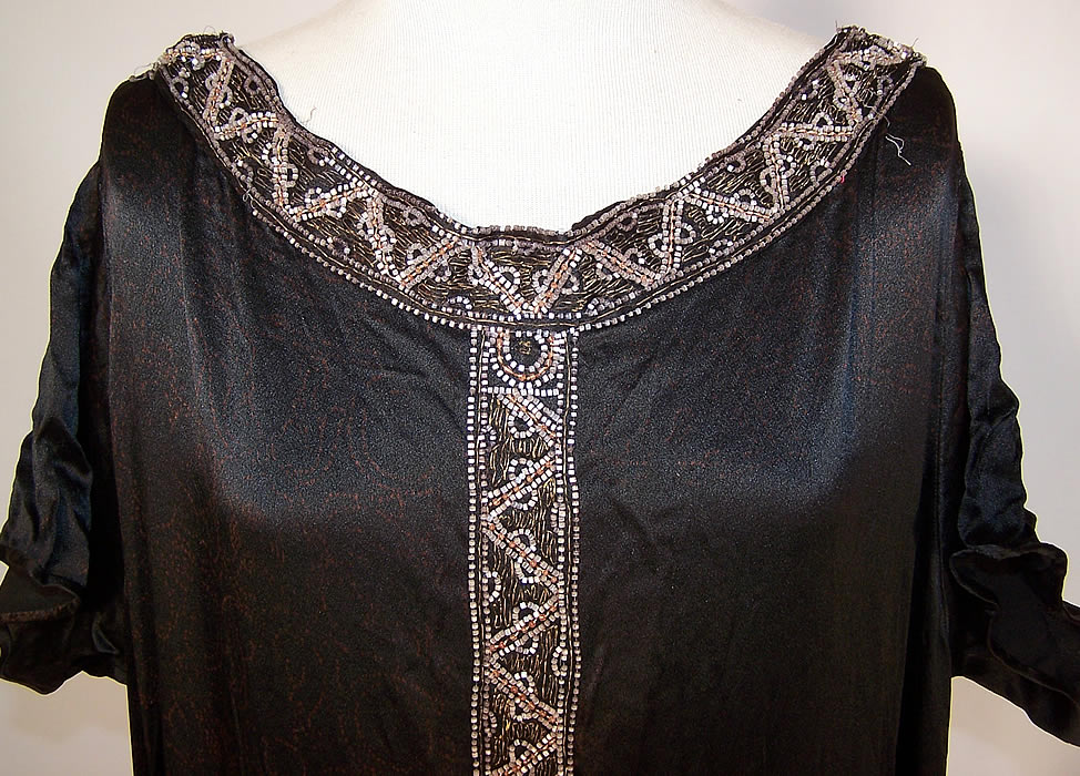 Art Deco Black Silk Gold Metallic Beaded Belted Drop Waist Flapper Dress close up