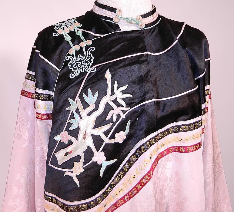 Antique Chinese Lilac Silk Damask Brocade Floral Applique Robe Coat