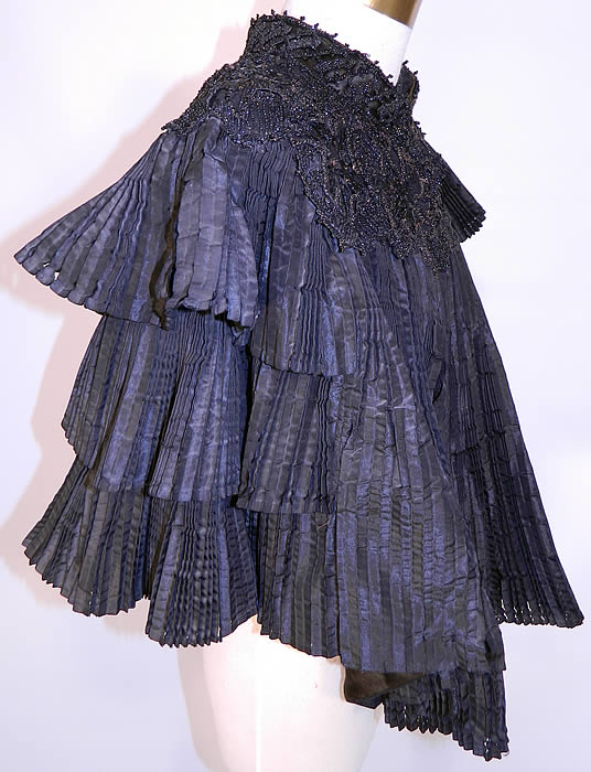 Victorian Black Silk Accordion Pleated Jet Beaded Evening Cloak Cape 
