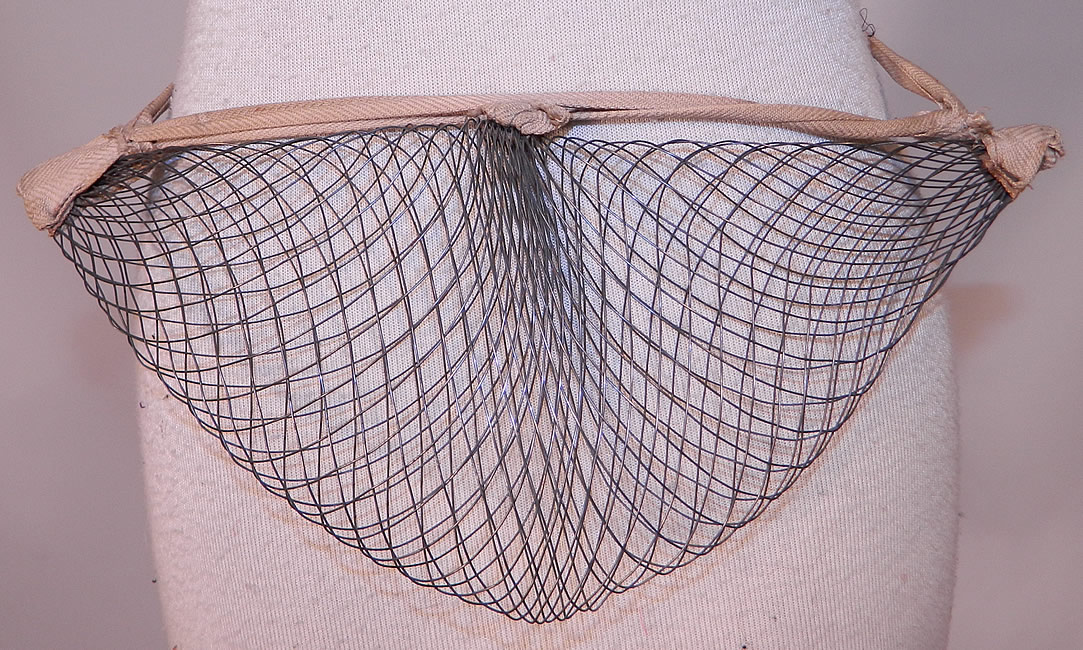 Victorian Antique Woven Wire Mesh Pillow Crescent Crinolette Bustle Pad Support
