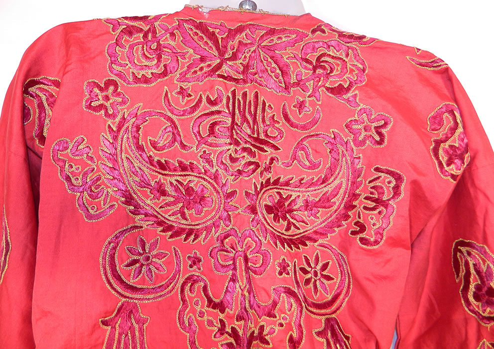 Ottoman Turkish Tugra Red Silk Gold Embroidered Jacket Harem Pant Belted Purse Outfit
Included in this amazing four piece outfit is an open front shirt jacket with long sleeves and no closure. The top measures 25 inches long, with a 46 inch chest. 