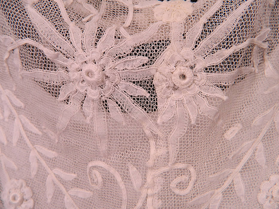 Vintage White Net Princess Tape Lace Applique Embroidered Drop Waist Dress & Slip
The dress measures 50 inches long, with 40 inch hips, a 30 inch waist and 34 inch bust. Included is a white cotton chemise shift slip for wearing underneath.