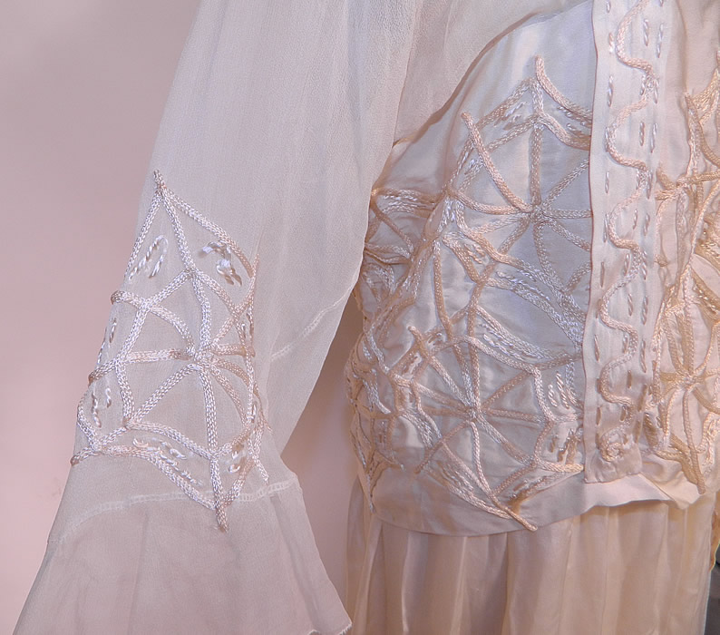 Edwardian Cream Silk Spider Cob Web Soutache Embroidered Gown Dress
The dress measures 50 inches long, with a 24 inch waist and 34 inch bust. 