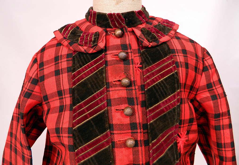 Victorian Childs Black & Red Tartan Plaid Wool Embroidered Patchwork 2 Piece Dress
This charming child's 2 piece outfit was probably for a boy and has a slip style dress with brown polished cotton sleeveless top, plaid fabric pleated skirt and button back closure.