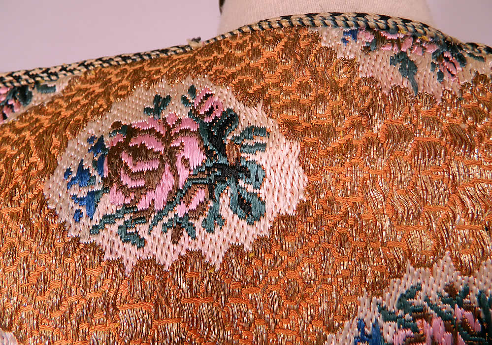 Antique Bukhara Uzbekistan Gold Lam&eacute; Lame Brocaded Childs Chapan Coat
It is in good condition, with only a few small frayed open seams. This is truly a rare and wonderful piece of wearable antique Bukhara Uzbek textile art! 