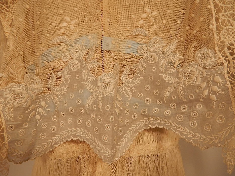 Edwardian Belle Epoque White Normandy Mixed Lace Blue Ribbon Wedding Gown Dress
It is in excellent condition, with only a small faint age spot stain on the skirt which is barely noticeable. This is truly an exceptional piece of antique textile lace art which could be worn as a wedding gown!