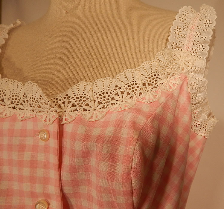 Vintage Designed by Jax Pink White Cotton Check Gingham Lace Circle Skirt Dress
It is in excellent condition. This is truly a wonderful piece of wearable art! 