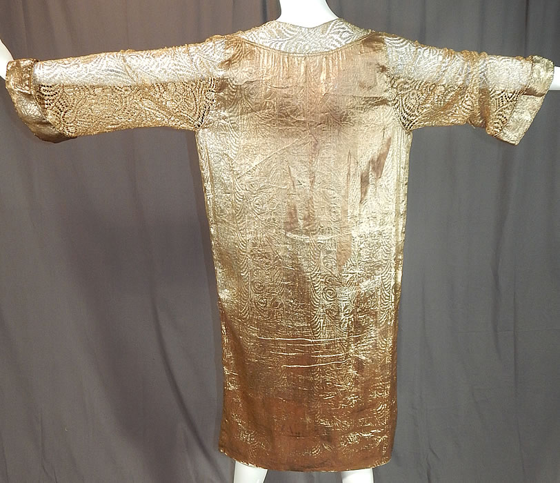 Vintage Art Deco Gold Lam&eacute; Lame Lace Belted Sash Scarf Shift Kaftan Flapper Dress
This is truly an extraordinary piece of Art Deco textile art which would be great for design! 