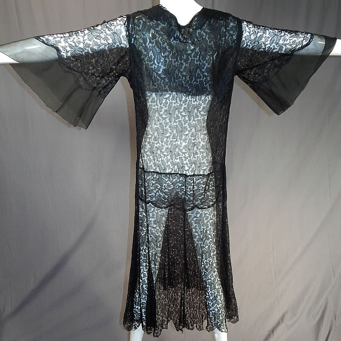 Vintage Sheer Black Silk Chiffon & Lace Drop Waist Kimono Sleeve Flapper Dress
This is truly a wonderful piece of wearable Art Deco textile lace art! 