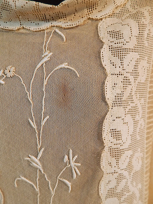 Vintage Cream Net Embroidered French Knot Filet Lace Pink Silk Slip Drop Waist Dress
It is in good condition, but has not been cleaned, with faint underarm discoloration and a small stain on the front top (see close-up). This is truly an exquisite piece of wearable lace art!