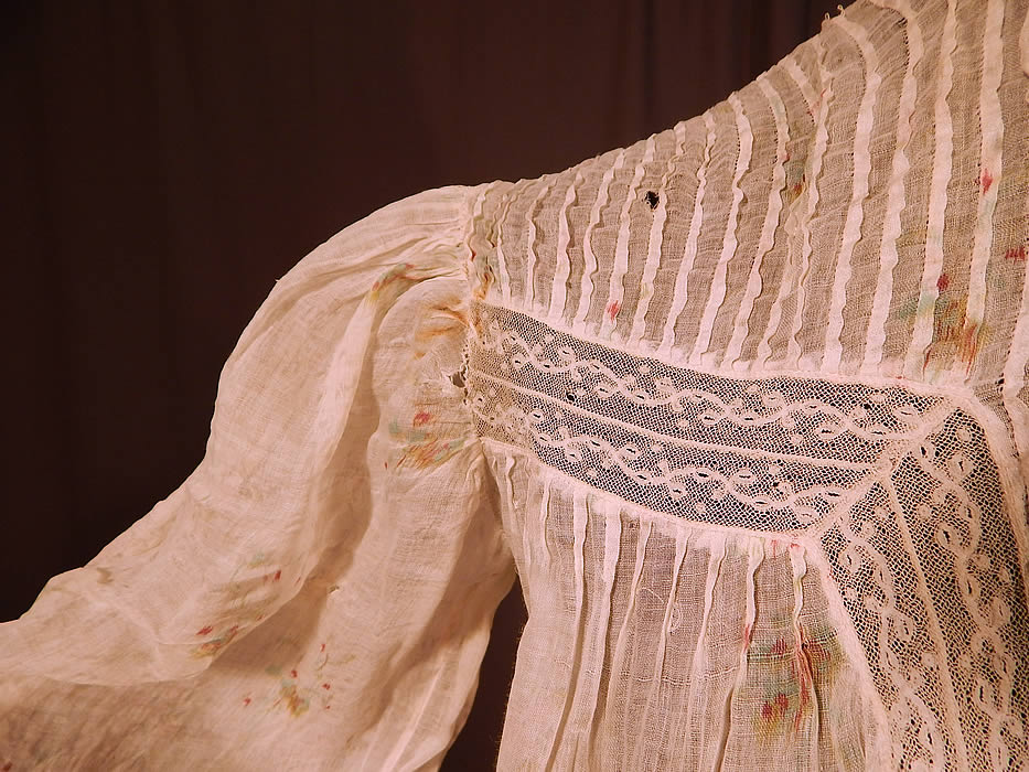 Edwardian Moire Pattern Print White Batiste Lace Dress Blouse & Skirt
There is a matching moire patterned fabric long floor length full skirt with ruffle trim hemline, fitted waistband with back hook closures and is sheer, unlined. 