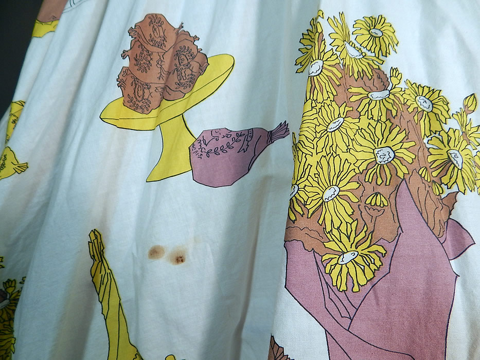 Vintage Cotton French Provincial Picnic Novelty Print Circle Skirt Tulle Net Petticoat
It is in good as-is condition, with a few small stains (see close-up). 
