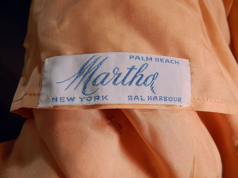 Vintage Krizia Martha Palm Beach Label Pink Silk Smocking Bejeweled Jacket
There is a "Krizia Made in Italy" and "Martha Palm Beach" labels size 40 tag sewn inside. The jacket measures 21 inches long, with a 36 inch bust, 28 inch bust and 23 inch long sleeves. It is in excellent condition. This is truly a wonderful piece of wearable art!
