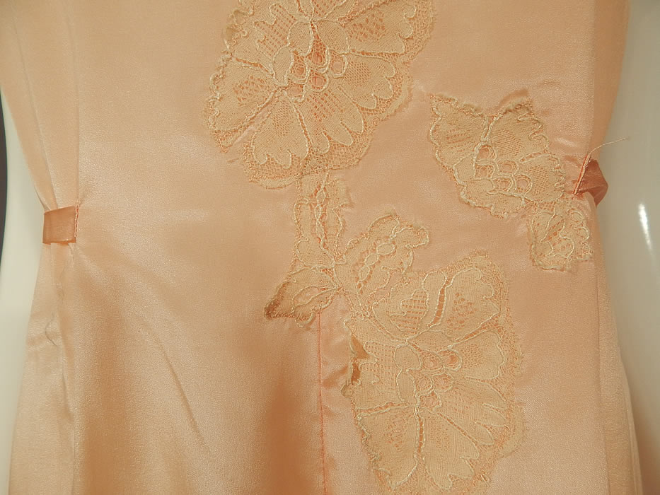 Vintage Love Joy Twin Weaves Pink Silk Lace Lingerie Palazzo Pant Pajama Jumpsuit
The jumpsuit measures 52 inches long, with a 21 inch inseam, 40 inch bust, 40 inch waist and 40 inch hips. It is in excellent unworn condition, NWT and still has the original store price tag attached from "Kauffmans Fifth Avenue Pittsburgh" on the back neck. This is truly a rare and amazing piece of unworn deadstock wearable lingerie textile art! 