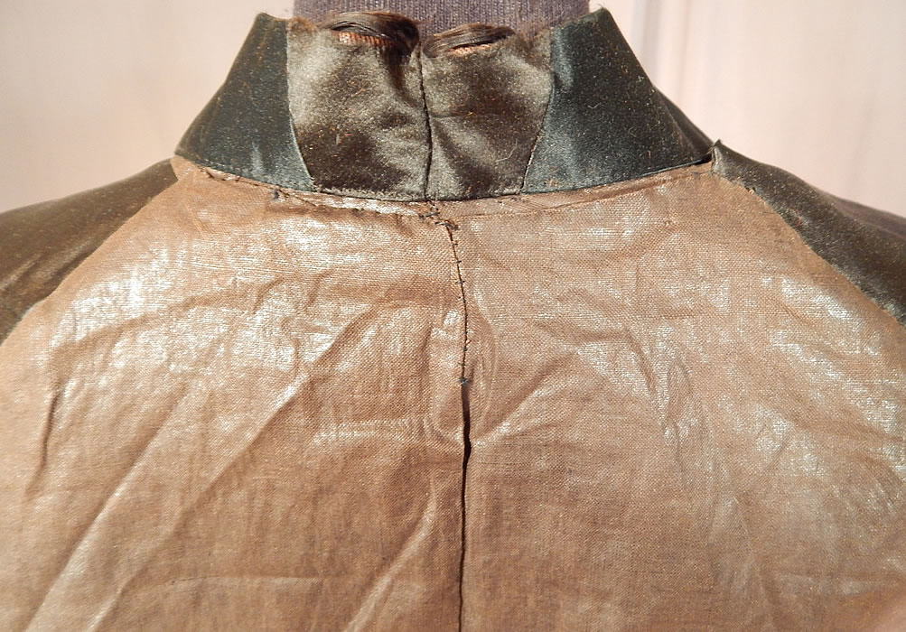 Victorian Gentleman's Black Silk Floral Leaf Embroidered Mourning Waistcoat Vest
The vest measures 22 inches long, with a 38 inch chest and 33 inch waist.