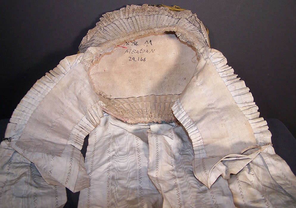 Bavarian Folk Costume Riegelhaube Alsatian Bow Bonnet  Close up.