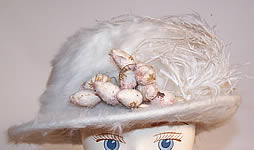Edwardian White Beaver Felt Fur Ostrich Feather Pink Berry Hat