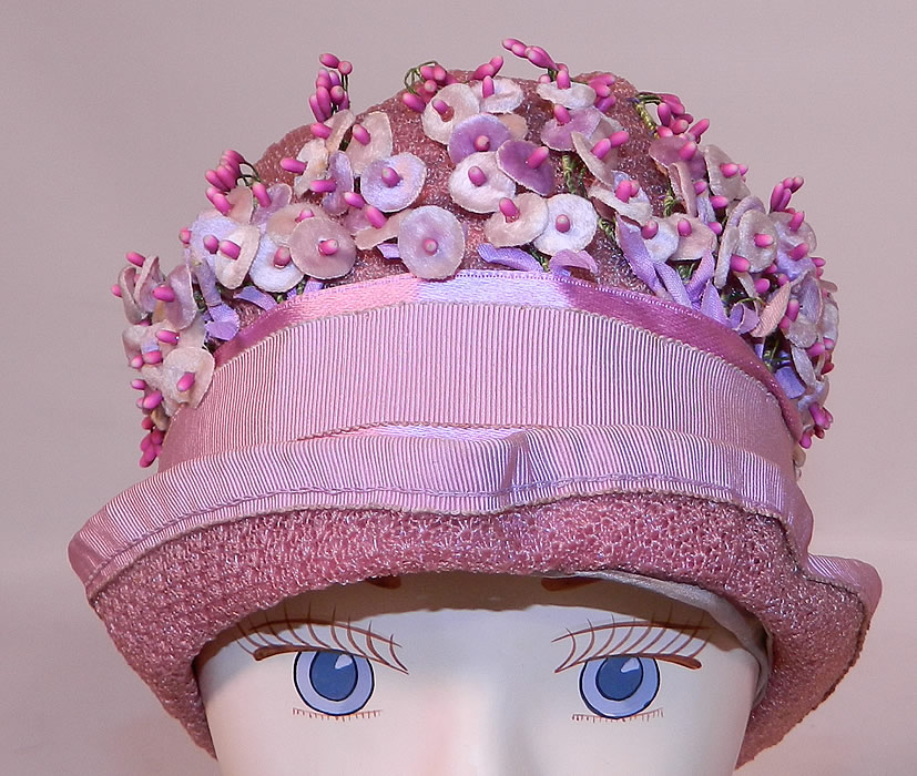 Vintage Tenne Hats Purple Lilac Woven Straw Lavender Flower Flapper Cloche. This vintage Tenne Hats purple lilac woven straw lavender flower flapper cloche dates from the 1920s.