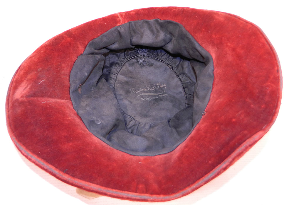 Vintage Autumn Burgundy Red Velvet Silver Lame Leaf Trim Wide Brim Cloche Hat Lam&eacute;
It is in good condition, with some wear and worn edges along the velvet nap brim and some soiling on the inside lining. This is truly a wonderful piece of quality made wearable textile millinery art! 