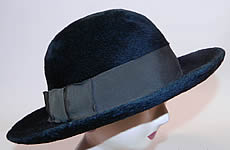 Edwardian Vintage Matteawan Mfg. Co. Green Felted Wool Derby Bowler Hat
