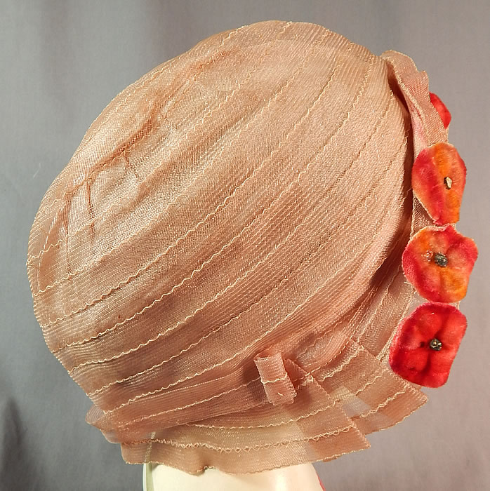 Vintage Art Deco Woven Pink Pastel Red Velvet Flower Flapper Cloche Hat
The hat measures 21 inches inside crown circumference. 