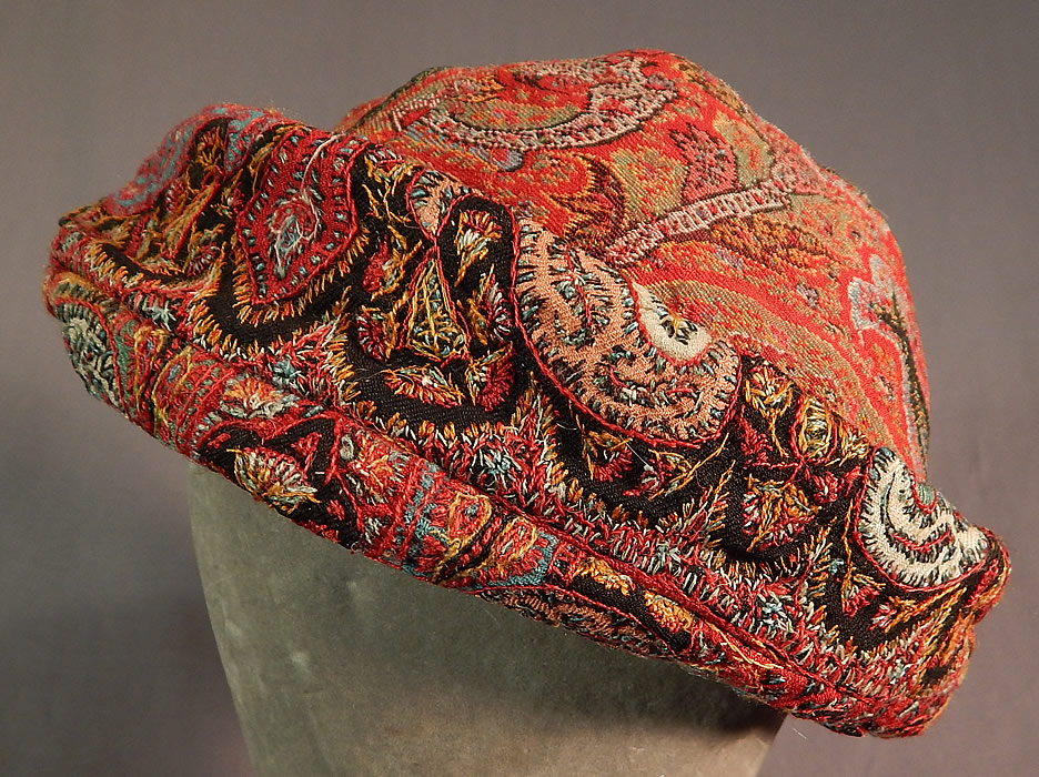 Vintage Lilian Deyber Antique Embroidered Kashmir Wool Paisley Turban Hat
This vintage Lilian Deyber antique embroidered Kashmir wool paisley turban hat dates from the 1940s.