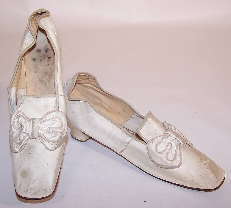 Victorian Wedding White Kid Bow Trim High Back Heel Straight Sole Shoes