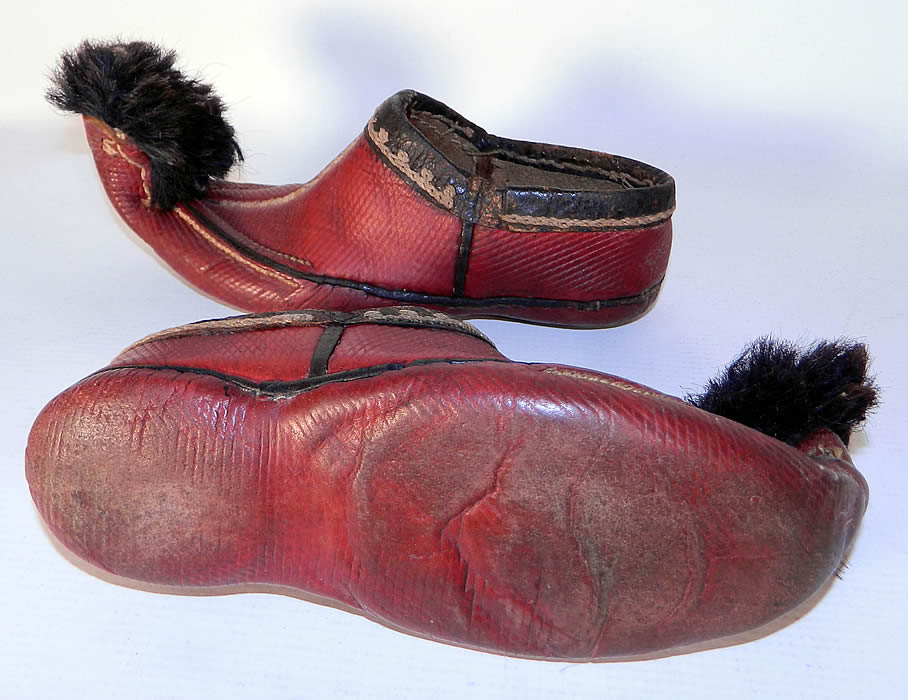 Vintage Greek Opanke Tsarouhi Childs Red Pompom Shoes & Folk Doll. These traditional opanke style child's tsarouhi moccasin shoes are from Greece and have a Balkan countries, Turkish influence. 